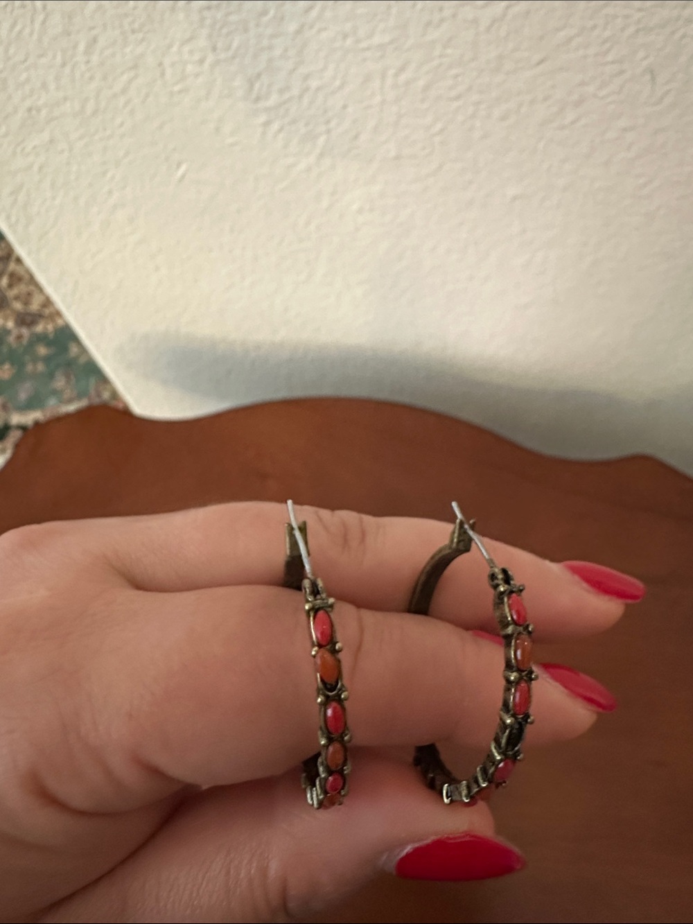Fashion Jewelry Red Coral Accent Hoop Earrings